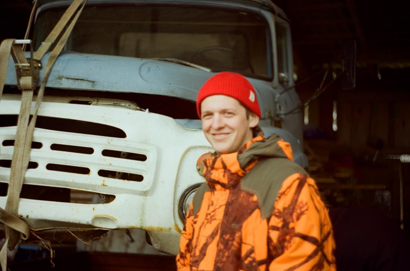 Aicina uz Oto Holgera Ozoliņa izstādi “Procesa artefaktus" TUR laikmetīgās mākslas telpā