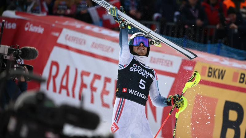 Slalomists Lī Makgrāts Vengenā mēģina iet Odermata pēdās, Kristofersenam simtais pjedestāls