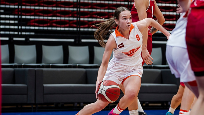 Maija Aploka atgriežas, "TTT juniores" lauž spēli un uzvar Liepājā