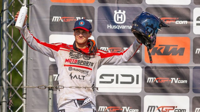 Latvijas MX1 čempions Pumpurs savainojuma dēļ beidz profesionālo karjeru