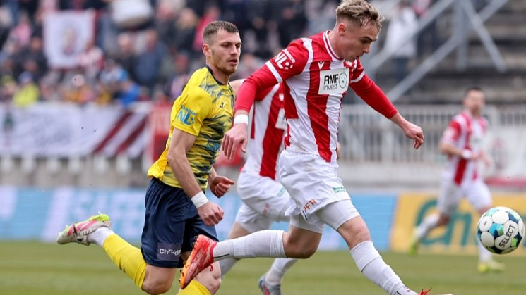 Vientiesam pilnvērtīga debija Čehijā