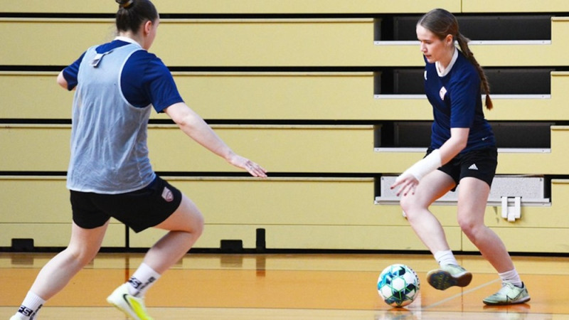 Latvijas sieviešu telpu futbola izlases sastāvā piecu pašmāju klubu spēlētājas