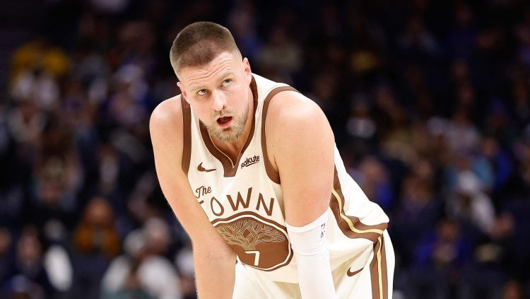 ″Viņam nerūp statistika.″ Komandas biedrs velta lielas uzslavas Porziņģim