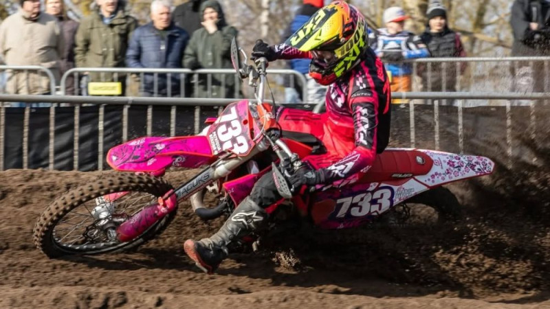 Patrīcija Bērziņa tuvu pjedestālam "EMX Women" motokrosā Slovēnijā