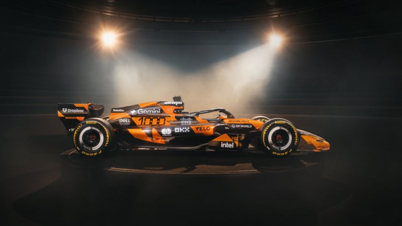 "McLaren" ar īpašu krāsojumu svin 1000 posmus F1 čempionātā