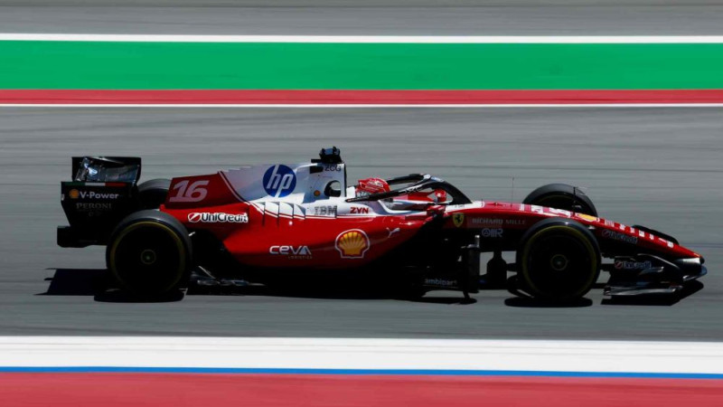 "Ferrari" trumpji Barselonā - daudz aerodinamikas uzlabojumu un izcila riepu saudzēšana