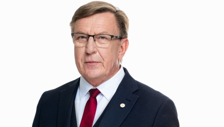 FM meklē risinājumus papildu piecu miljonu eiro novirzīšanai sporta nozarei