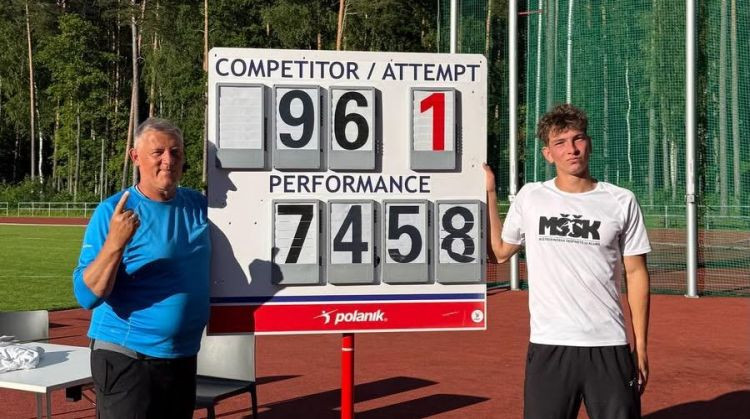 Daudzcīņnieks Feldmanis pasaules U20 čempionātā paliek bez rezultāta tāllēkšanā