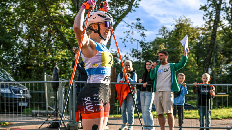 Bilāns un Kaparkalēja pasaules čempioni rollerslēpošanā, Kaparkalējam bronza  200m