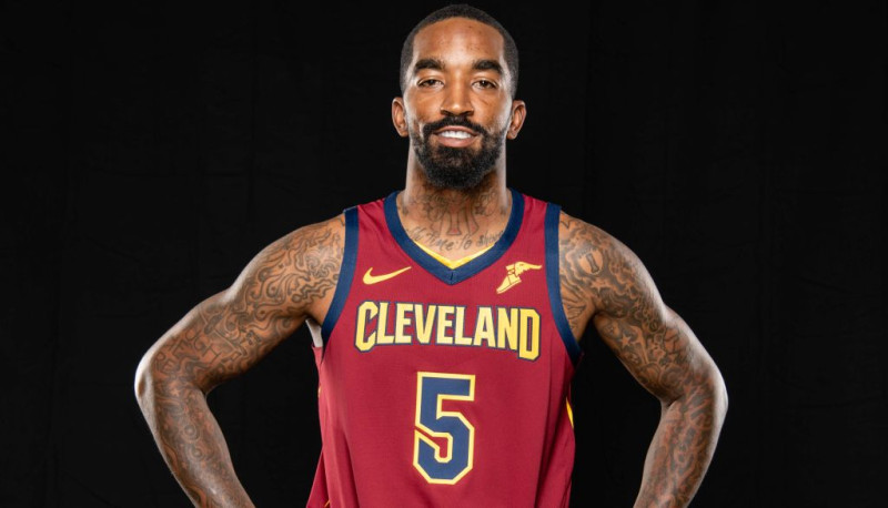 Divkārtējais NBA čempions Smits Teksasā aizturēts par iespējamu vardarbību ģimenē