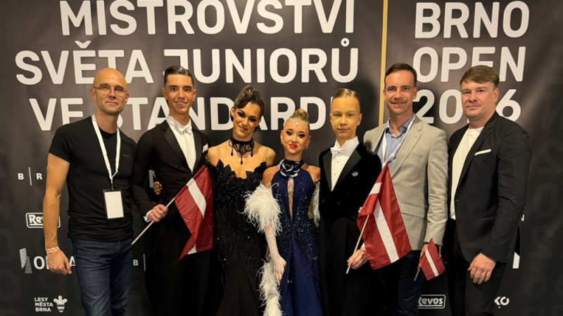 Pēc četriem gadiem abi Latvijas junioru pāri pusfinālā pasaules čempionātā Standartdejās